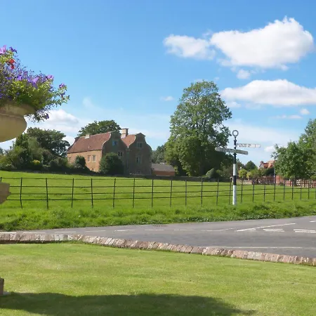 The Barn, Boutique Self-Catering Apartment - Belvoir Suite Allington  Exterior photo