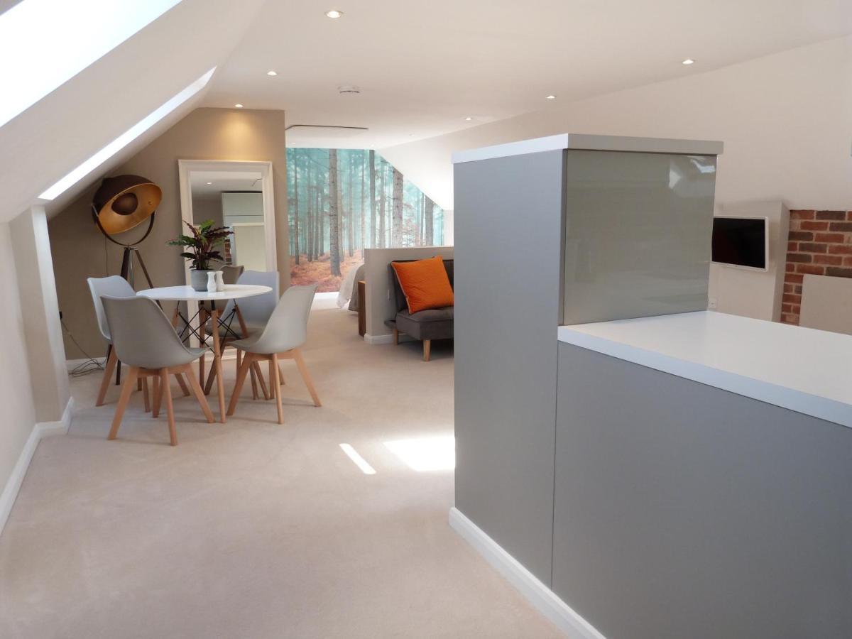 The Barn, Boutique Self-catering - Belvoir Apartment *